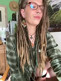 MenaDreadfull — Stripchat recorded stream image, 22.08.2025 07:40