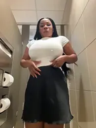 Belle___ — Stripchat recorded stream image, 22.08.2025 21:00