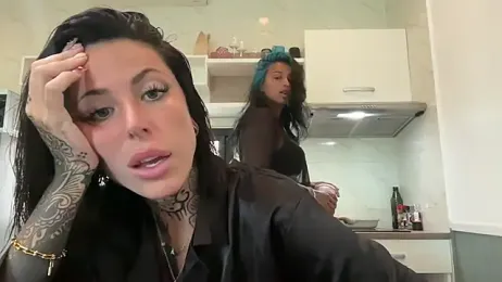 venus-magik — Stripchat recorded stream image, 23.08.2025 06:10
