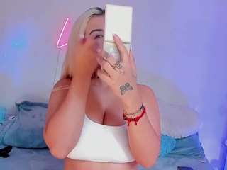 liliimoon — Camsoda recorded stream image, 25.08.2025 21:00