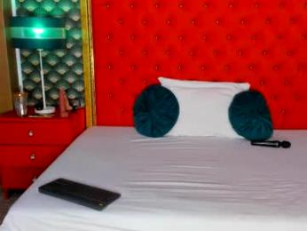 valleriejonnes — Chaturbate recorded stream image, 25.08.2025 20:40