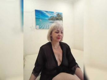 mery8poppins — Bongacams recorded stream image, 27.08.2025 04:20