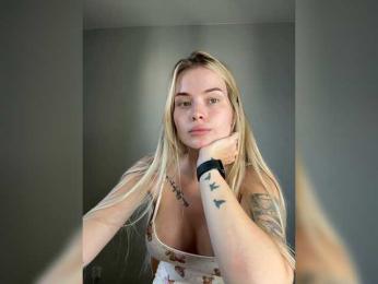VladaMais — Bongacams recorded stream image, 27.08.2025 12:50