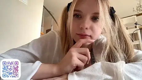 FruityXo — Stripchat recorded stream image, 27.08.2025 10:10