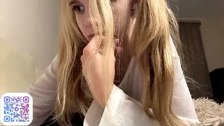 FruityXo — Stripchat recorded stream image, 27.08.2025 10:10