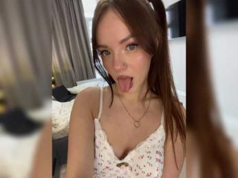 OlivkaVif — Bongacams recorded stream screenshot (28 Aug 2025)