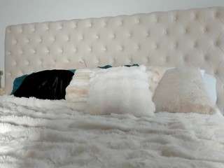 giannalove — Camsoda recorded stream image, 28.08.2025 20:50