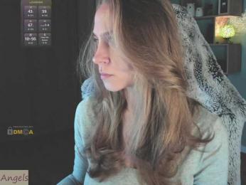 Adamova_Eva — Bongacams recorded stream image, 28.08.2025 17:50