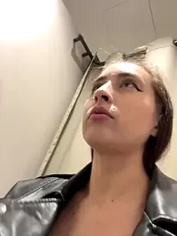 Holly_Play — Stripchat recorded stream image, 30.08.2025 10:10