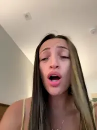 BelleLouiseVp — Stripchat recorded stream screenshot (02 Sep 2025)