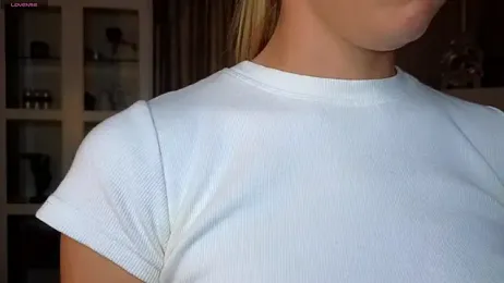 AnneFoxy — Stripchat recorded stream image, 03.09.2025 07:20