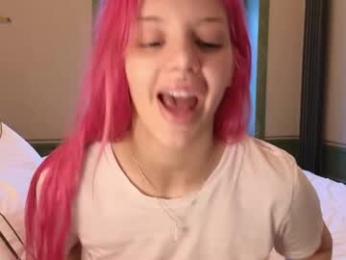 lesi_moonie — Chaturbate recorded stream image, 15.02.2025 03:10