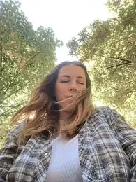 MommmyYummy — Stripchat recorded stream image, 04.09.2025 09:00