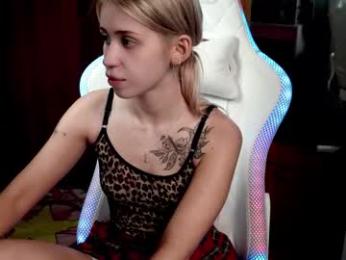 ho1yh01e — Chaturbate recorded stream image, 04.09.2025 19:30
