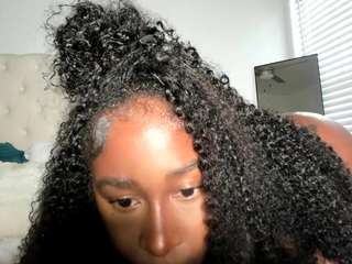 giannalove — Camsoda recorded stream image, 05.09.2025 04:30