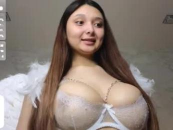 pinkncrazy — Chaturbate recorded stream screenshot (15 Feb 2025)