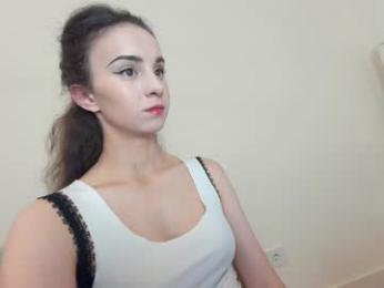 ehotlovea — Chaturbate recorded stream screenshot (05 Sep 2025)