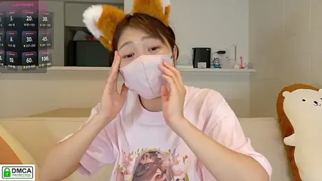 SUZU_ — Stripchat recorded stream image, 07.09.2025 12:10