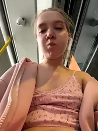 bambi_lu — Stripchat recorded stream image, 07.09.2025 15:30