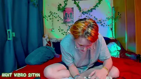 TrickyKitsune — Stripchat recorded stream image, 08.09.2025 11:40