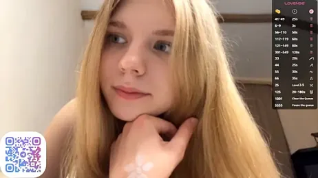 FruityXo — Stripchat recorded stream image, 08.09.2025 08:50