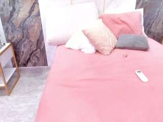 lenathompson — Camsoda recorded stream image, 09.09.2025 03:20