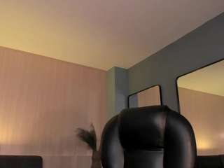 meganwest — Camsoda recorded stream image, 09.09.2025 19:40