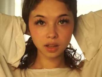 kusssecka — Chaturbate recorded stream image, 10.09.2025 05:30