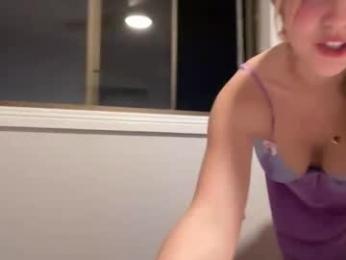 kittengirlxo — Chaturbate recorded stream image, 12.09.2025 03:00