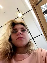 ValenciaShock — Stripchat recorded stream image, 14.09.2025 07:10