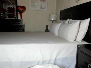 iluvsaffire-bleu — Camsoda recorded stream screenshot (15 Sep 2025)