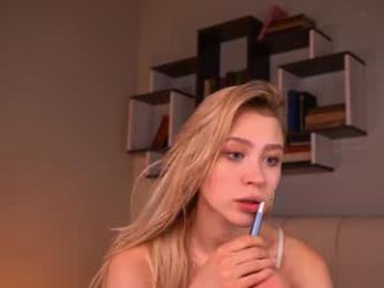 islandladies — Chaturbate recorded stream image, 16.09.2025 17:20