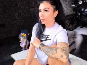 -BABAYAGA- — Bongacams recorded stream image, 17.09.2025 21:50