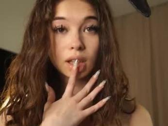 kusssecka — Chaturbate recorded stream image, 18.09.2025 04:00