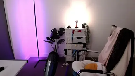 Lenas_Room — Stripchat recorded stream image, 18.09.2025 09:10