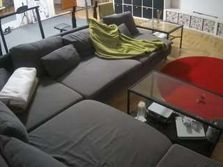 voyeurcam-julmodels-living-3 — Camsoda recorded stream image, 17.09.2025 18:00