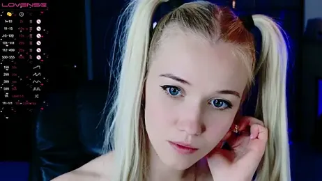 ShhhO_O — Stripchat recorded stream image, 17.02.2025 07:40