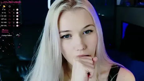 ShhhO_O — Stripchat recorded stream image, 17.02.2025 07:40