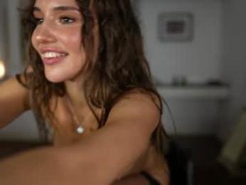 valerieh — Chaturbate recorded stream image, 20.09.2025 03:00
