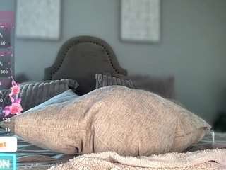 essenceblaque — Camsoda recorded stream image, 21.09.2025 18:00
