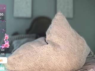 essenceblaque — Camsoda recorded stream image, 21.09.2025 18:00