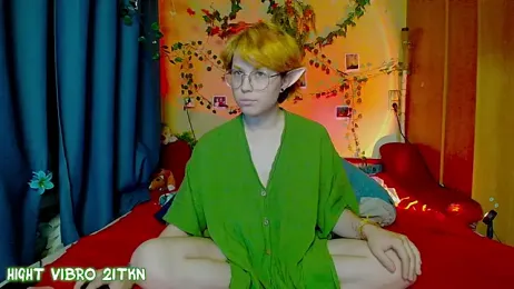 TrickyKitsune — Stripchat recorded stream image, 22.09.2025 12:10