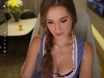 kistochkaa — Bongacams recorded stream image, 22.09.2025 15:10