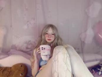 oh_pichuu — Chaturbate recorded stream image, 23.09.2025 10:10