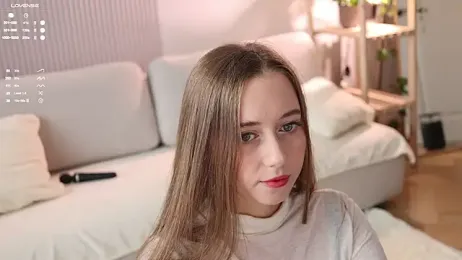 Pretty_Princess_Elina — Stripchat recorded stream image, 23.09.2025 07:10