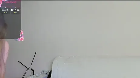 May_Flower — Stripchat recorded stream image, 24.09.2025 11:10