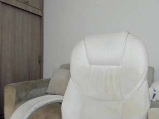 alexyferrer — Camsoda recorded stream image, 25.09.2025 23:10