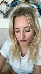 MileySummer — Stripchat recorded stream image, 26.09.2025 11:00