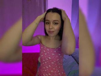 Businka13 — Bongacams recorded stream image, 26.09.2025 17:10