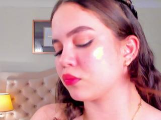 Bella Fontana — Flirt4free recorded stream screenshot (27 Jan 2025)